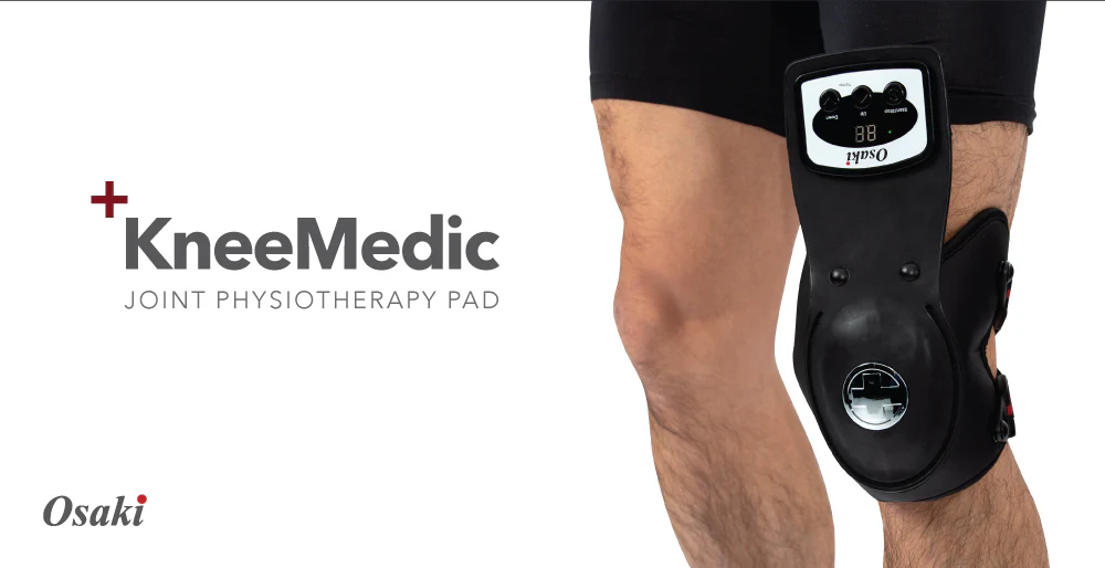 KneeMedic joint physiotherapy pad on leg